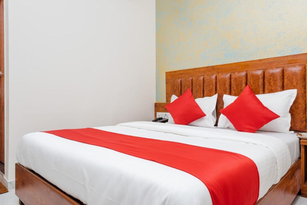 Hotel Purple Orchid Mumbai Exterior photo