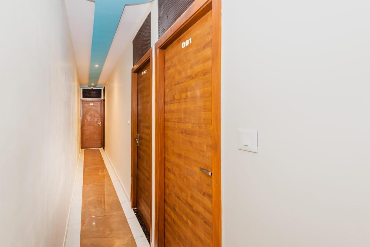 Hotel Purple Orchid Mumbai Exterior photo