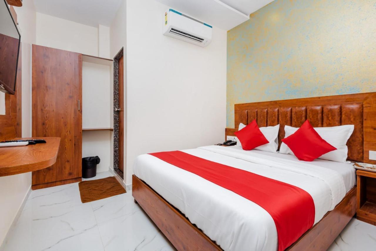 Hotel Purple Orchid Mumbai Exterior photo