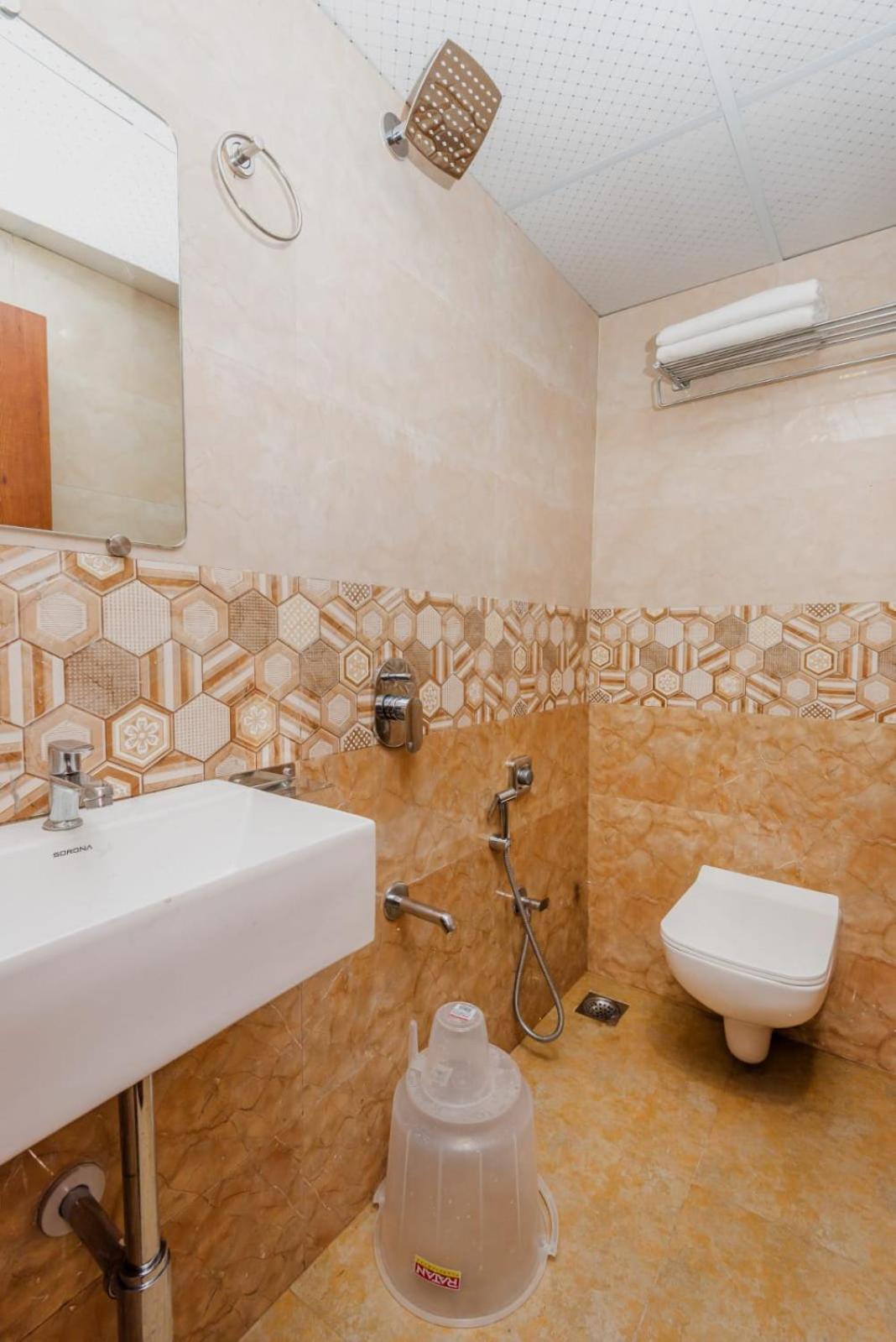 Hotel Purple Orchid Mumbai Exterior photo